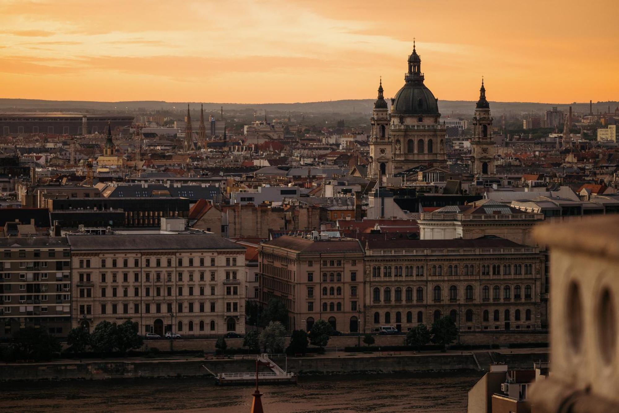 Central Kira Apartment Budapest Eksteriør billede
